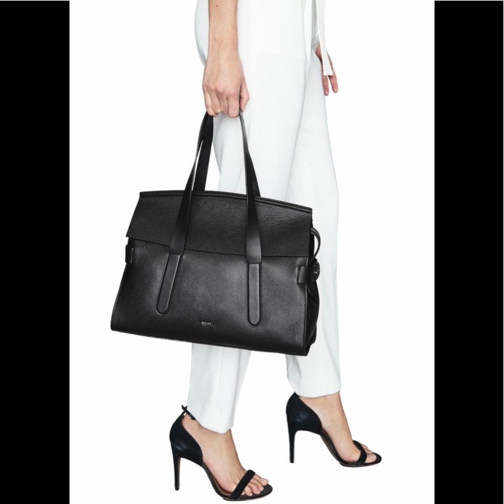 REISS Chancery large black satchel💕